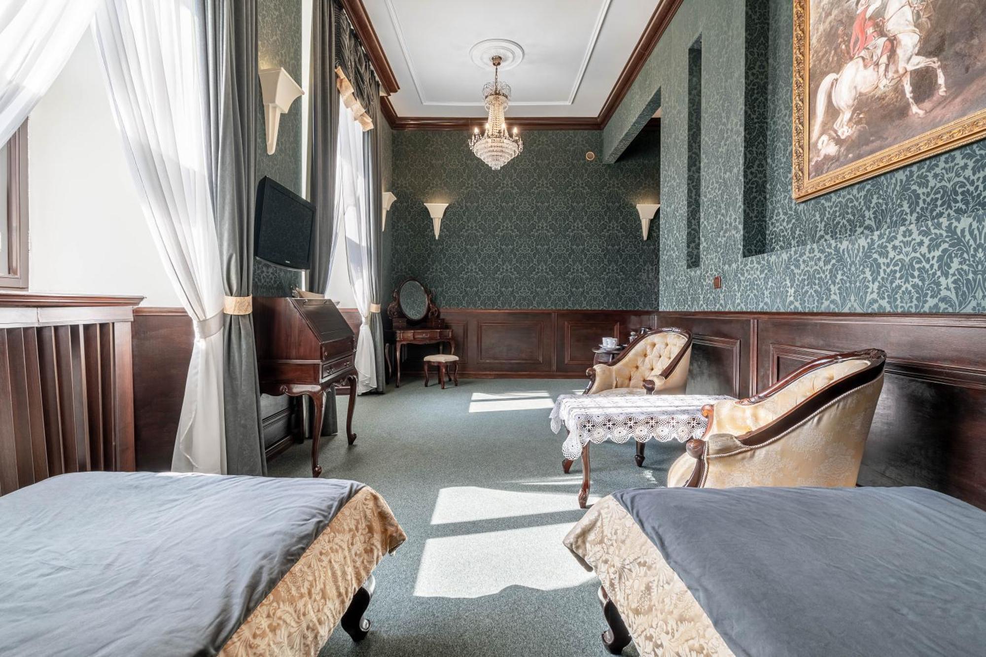 Zamek Uniejow Aparthotel Εξωτερικό φωτογραφία